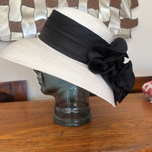 Plaza Suite Sun Hat